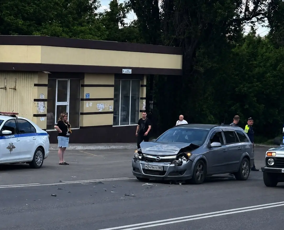 ДТП возле "Галактики" в Макеевке | Сетка — социальная сеть от hh.ru