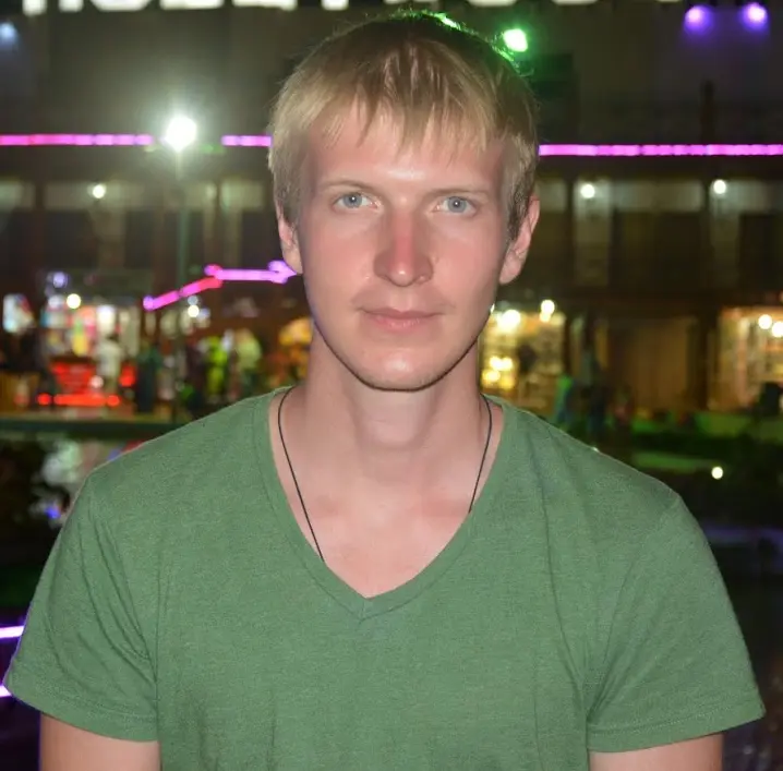 Александр Маркушин