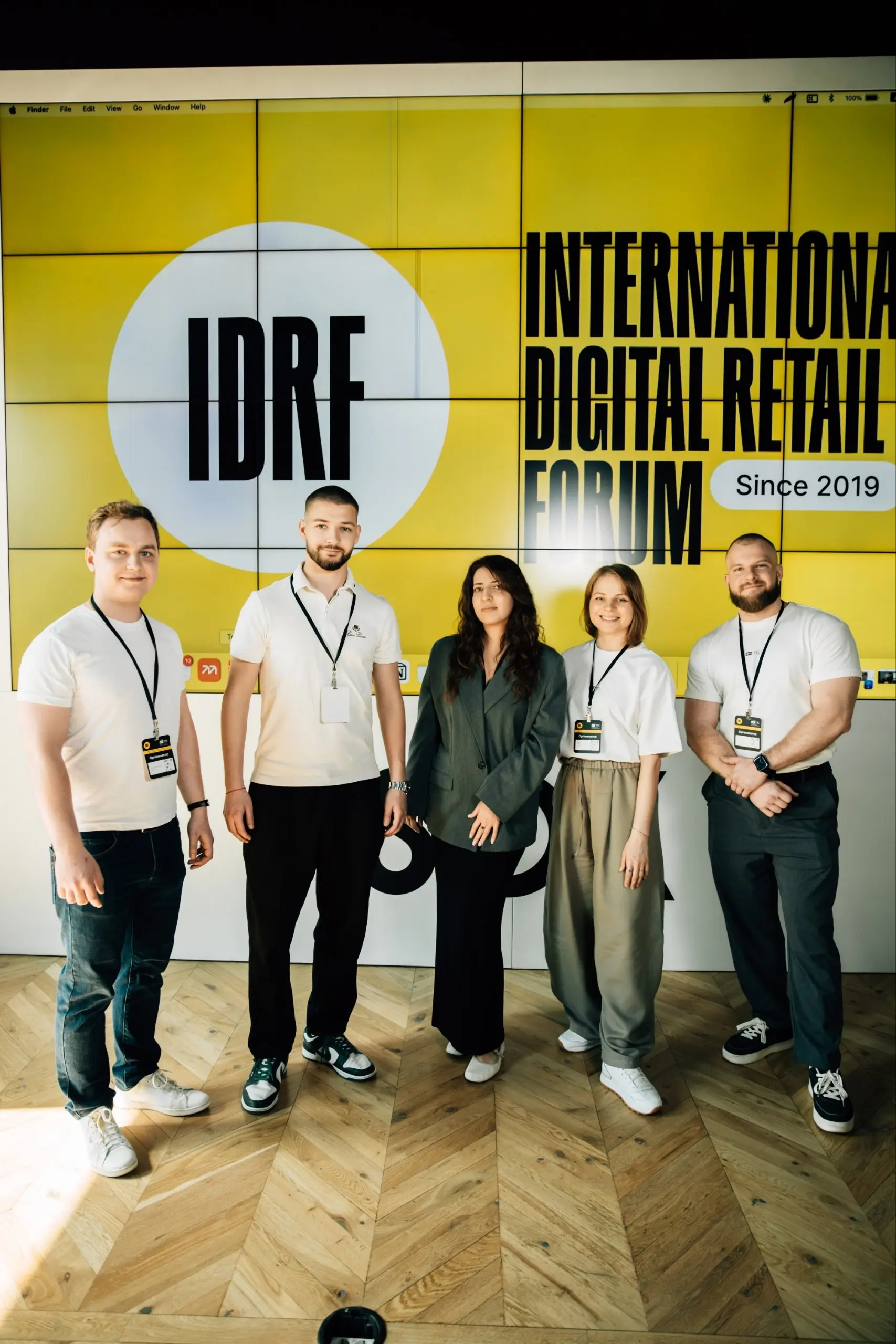 Умных мыслей сегодня нет
Только фоточки с конфы IDRF | Сетка — социальная сеть от hh.ru