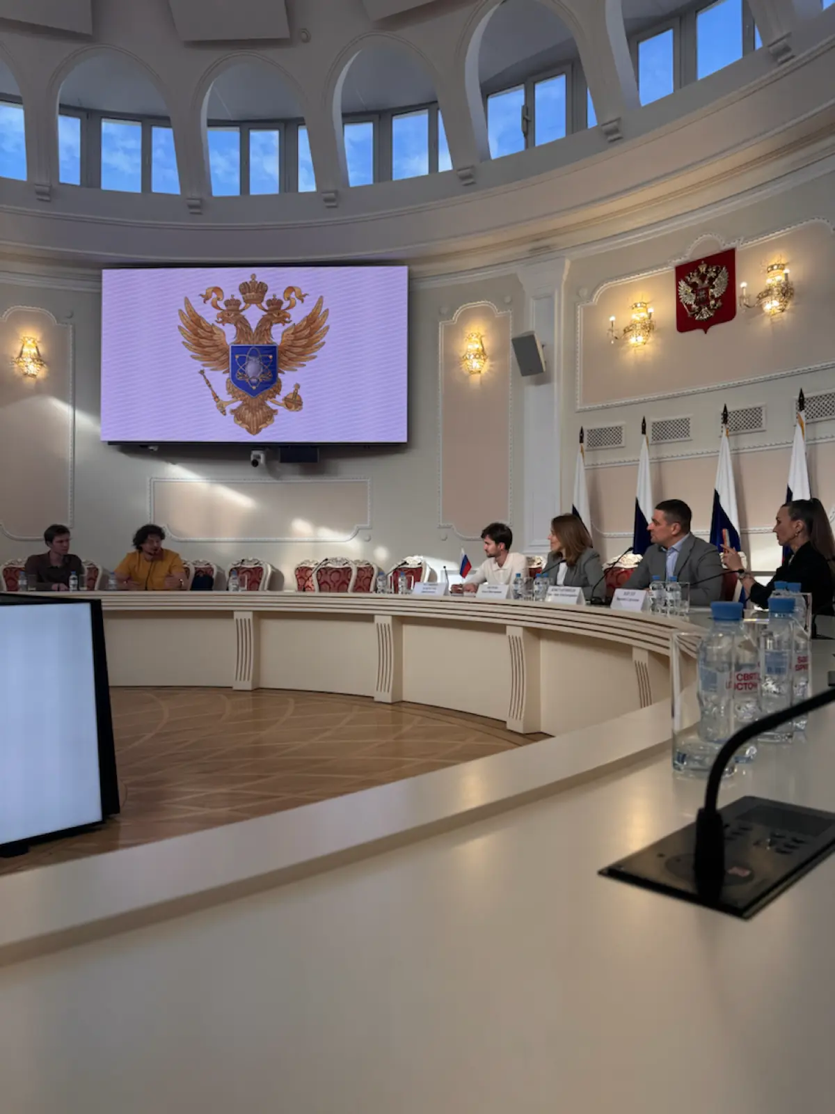 Визит в Министерство науки и высшего образования РФ, встречались с Петровой О.В. - зам. министра науки и высшего образования РФ, задавали свои вопросики) | Сетка — социальная сеть от hh.ru