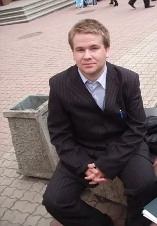 Александр Лисин