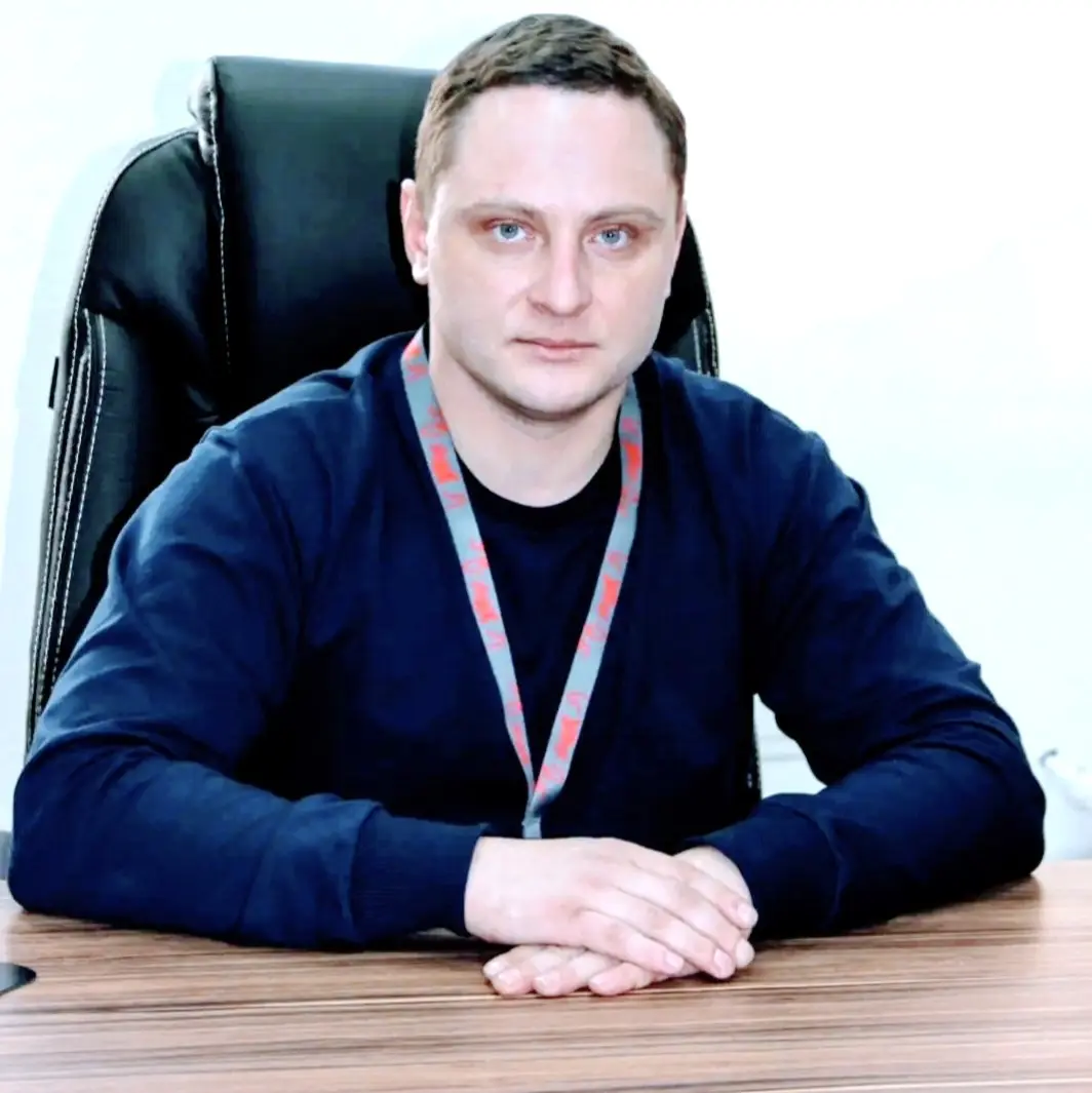 Денис Лечкин