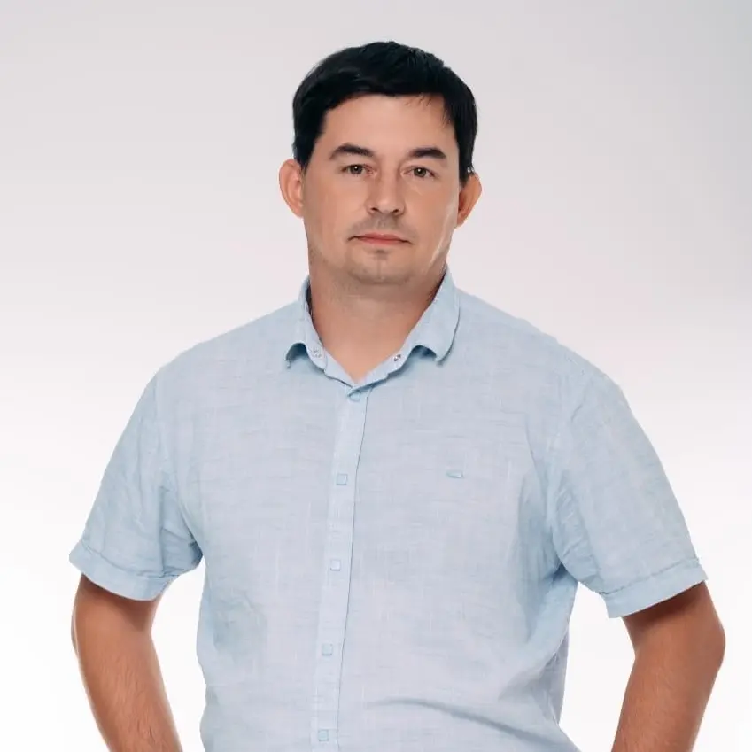 Сергей Котов
