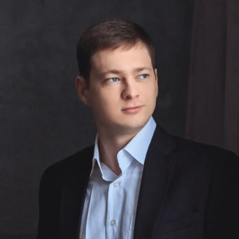 Сергей Леонов