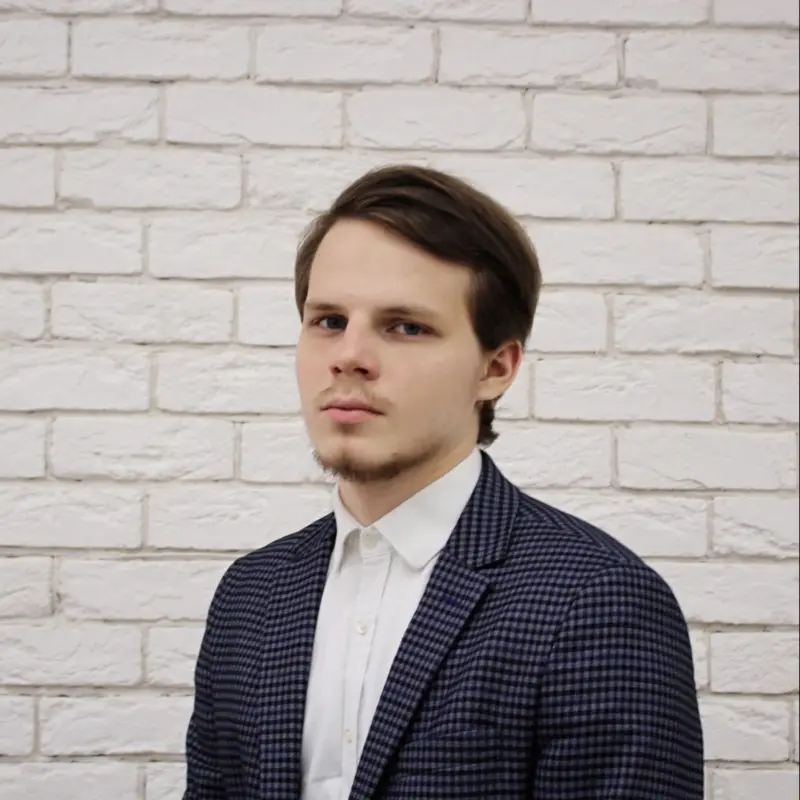 Yuri Yurov | Сетка — социальная сеть от hh.ru