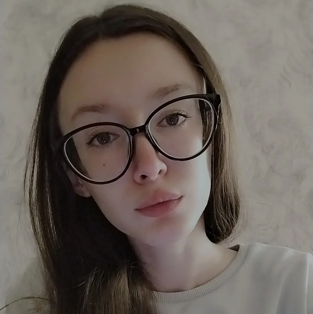 Александра Власов | Сетка — социальная сеть от hh.ru