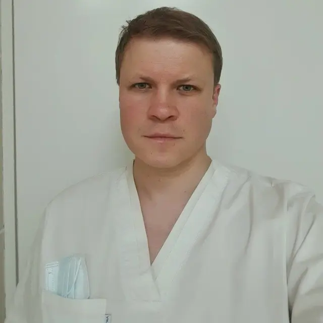 Андрей Глазов