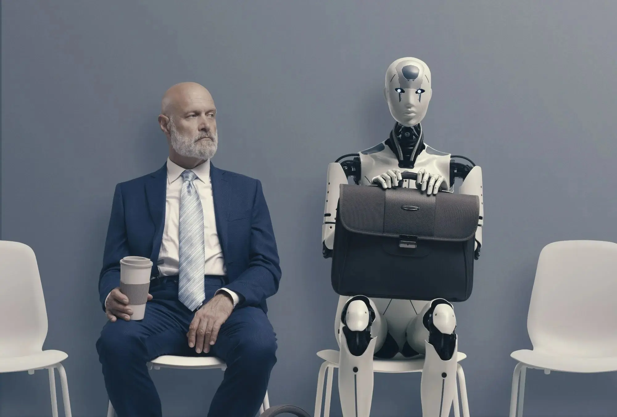 #HR #AI Знаете это чувство, когда готовишься к зомби-апокалипсису, запасаешься тушенкой и учишься стрелять, а тут бац — и всё отменяется? Видимо, примерно это сейчас чувствует Сэм Альтман))
Глава Open... | Сетка — социальная сеть от hh.ru