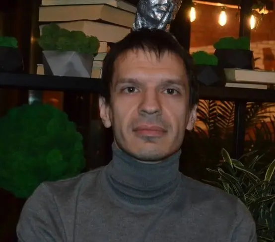 Дмитрий Захаров