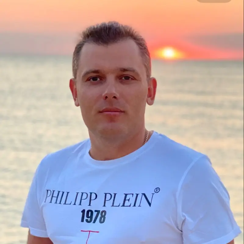 Андрей Куликов