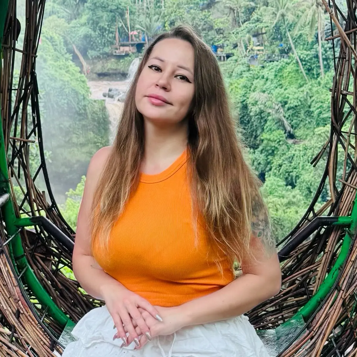 Анна Горбушина