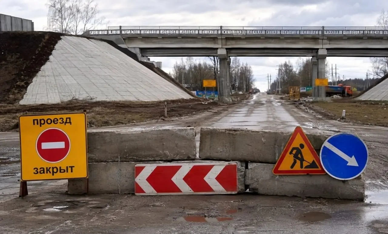 Заказчик требовал 2,9 млн неустойки, но сам мешал работать. Кассация указала на ошибки
🏗 Заказчик — МБУ «Благоустройство Гагарин», подрядчик — ООО «СтройМост» | Сетка — социальная сеть от hh.ru
