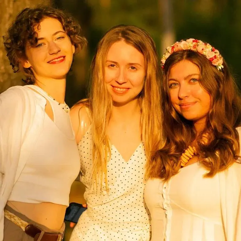 🎁 КОНКУРС: УГАДАЙ ТЕМАТИКУ НАШЕГО ДР | FRIENDS COMMUNITY 3 ГОДА
🎆 В ночь с 26 на 27 июня мы собираемся, чтобы вместе отпраздновать наш день рождения и устроить самую громкую ночь этого лета!
🌈 За это ... | Сетка — социальная сеть от hh.ru