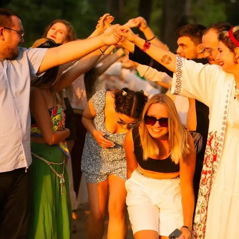 🎁 КОНКУРС: УГАДАЙ ТЕМАТИКУ НАШЕГО ДР | FRIENDS COMMUNITY 3 ГОДА
🎆 В ночь с 26 на 27 июня мы собираемся, чтобы вместе отпраздновать наш день рождения и устроить самую громкую ночь этого лета!
🌈 За это ... | Сетка — социальная сеть от hh.ru