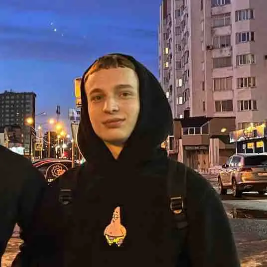 Максим Сысоев