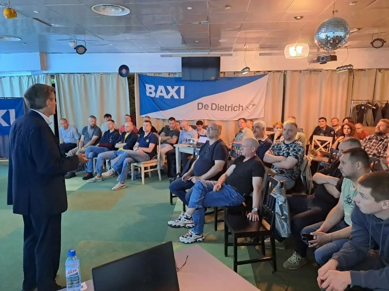 🔥 Слёт АСЦ BAXI
26 мая прошёл Слёт авторизованных сервисных центров (АСЦ) BAXI по Москве и Московской области.
На мероприятии присутствовало более 50 сервисных партнёров BAXI | Сетка — социальная сеть от hh.ru