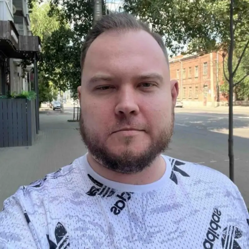 Руслан Чекунов