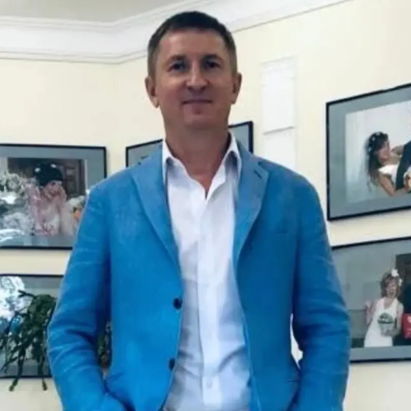 Станислав Иванов
