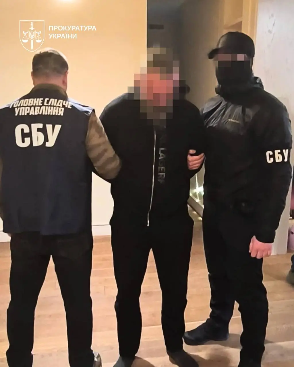 🔫 Украинские полицейские организовали вооружённую банду для охоты на крипто-предпринимателей — действующие и бывшие силовики похищали людей, угрожали оружием и вымогали миллионы долларов, а одного из ... | Сетка — социальная сеть от hh.ru