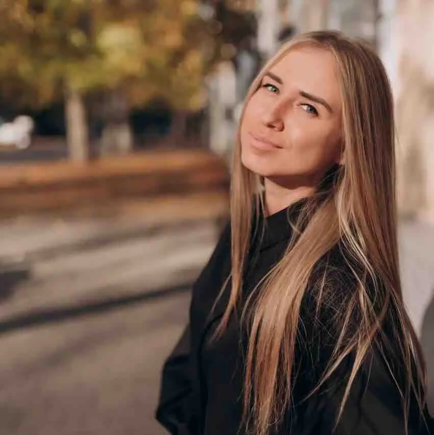 Юлия Воронова