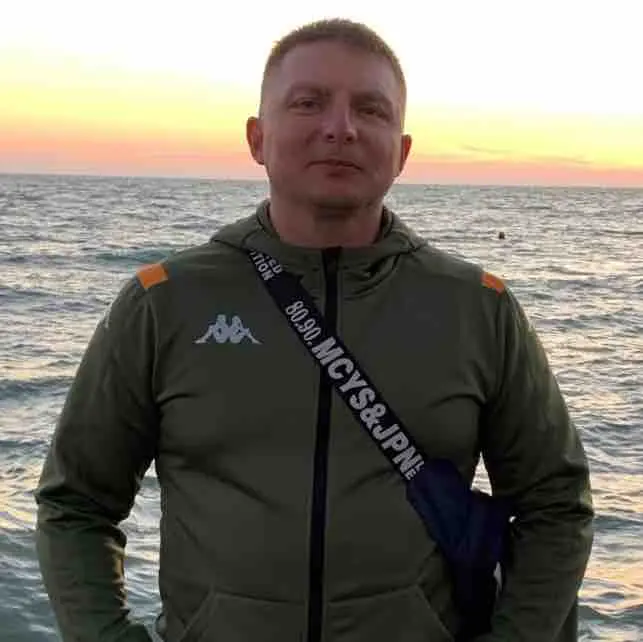 Андрей Богатов