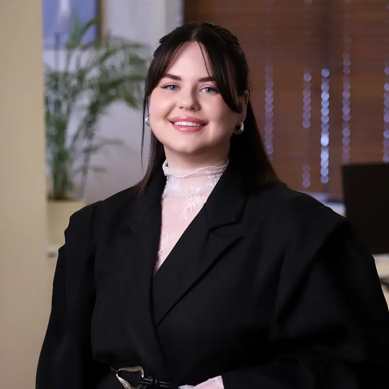 Алина Нусс