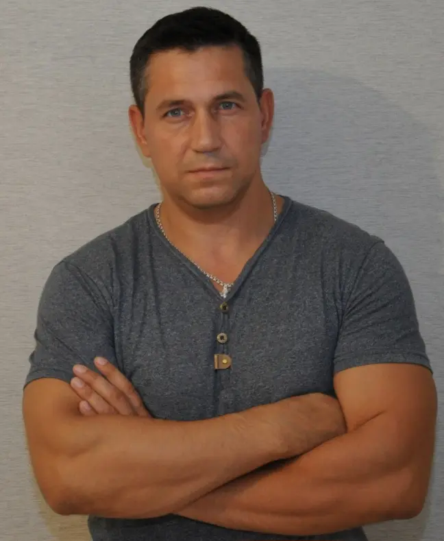 Олег Грачев