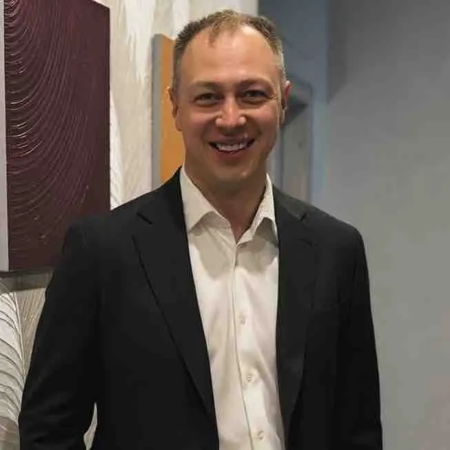 Евгений Леер