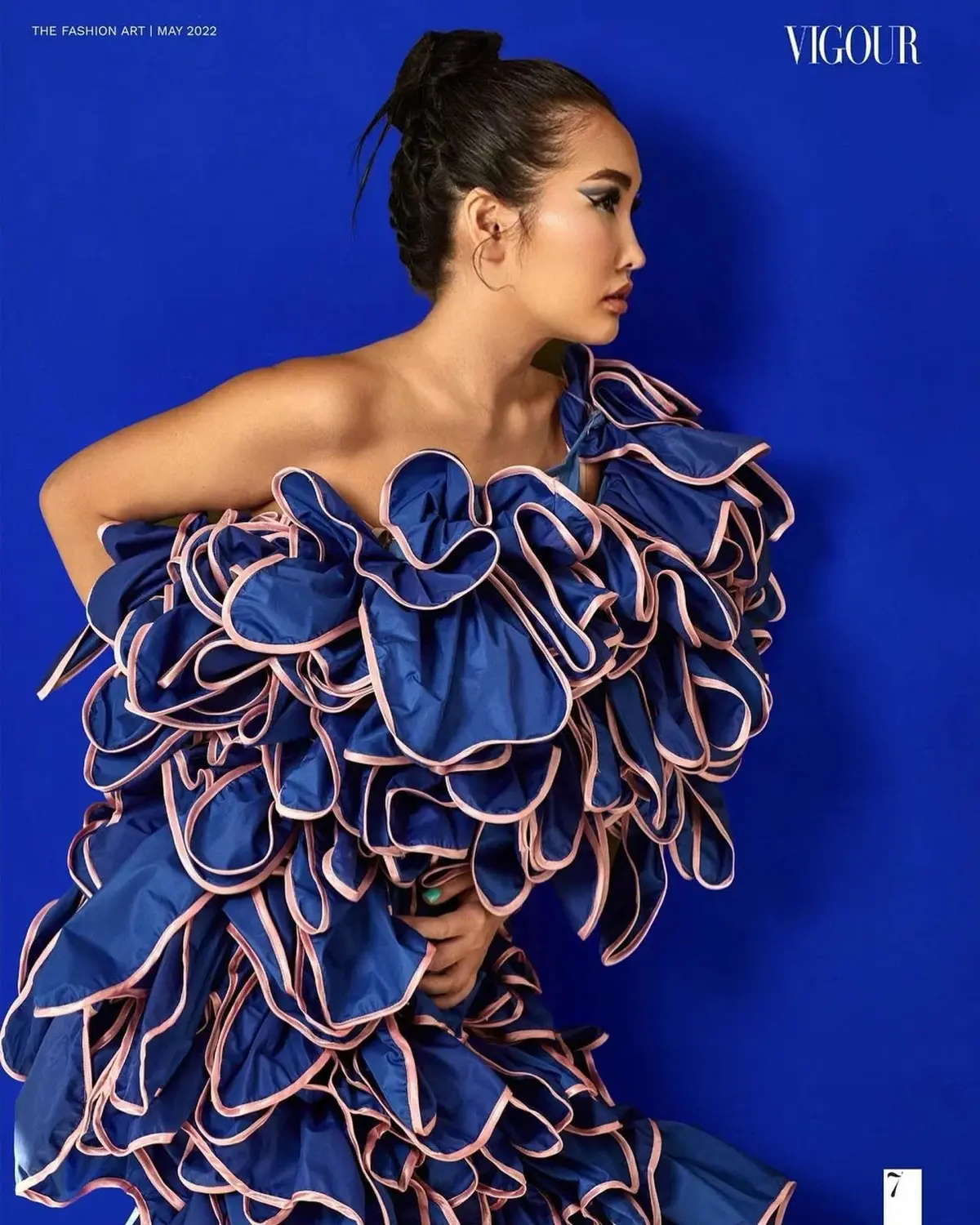 Blue flower | Сетка — социальная сеть от hh.ru