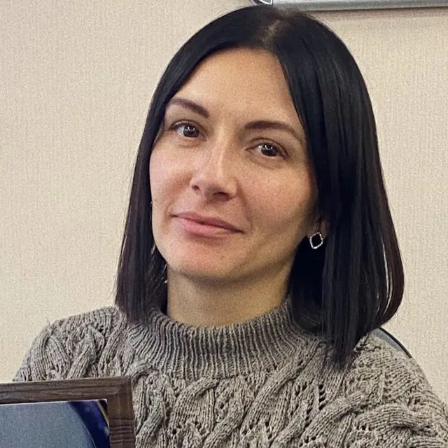 Анна Жуланова