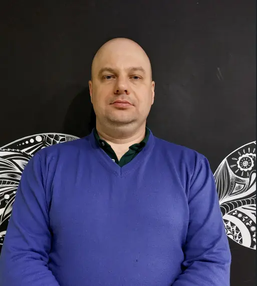 Александр Иванов