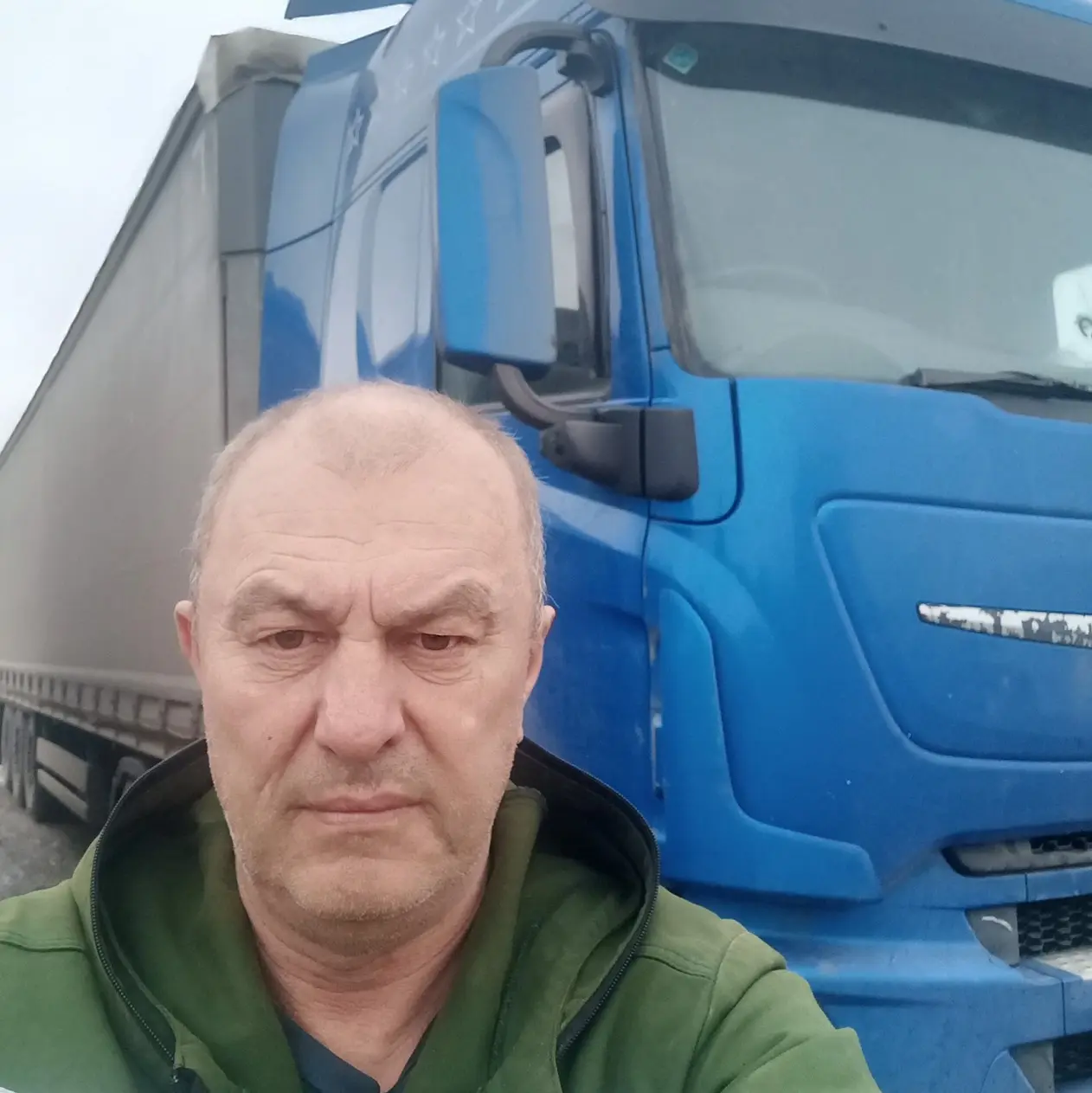 Виктор Добров