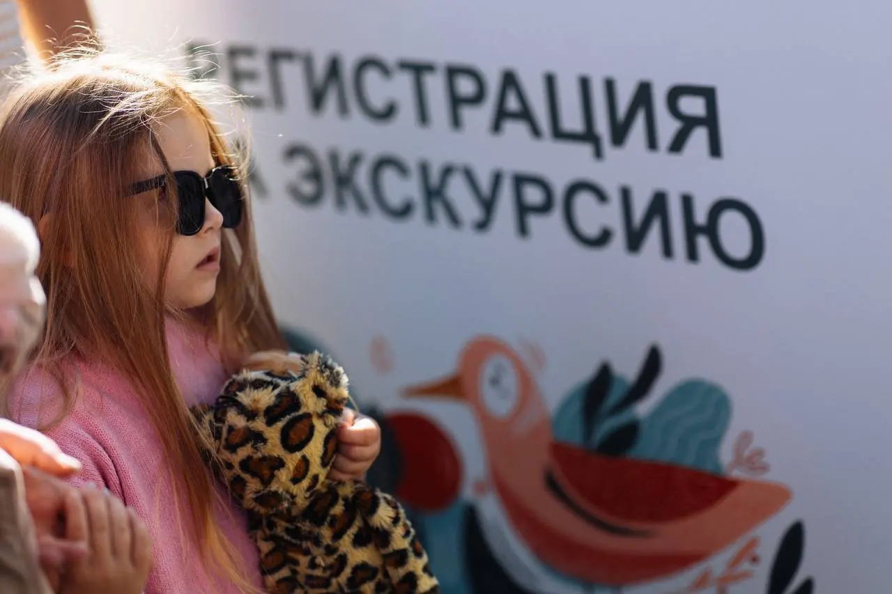 После Family Day дети спросили: «Когда ещё пойдём к тебе на работу?» ❤️
И это, пожалуй, самый честный отклик, который можно получить.
Не от коллег, не из опросника лояльности | Сетка — социальная сеть от hh.ru