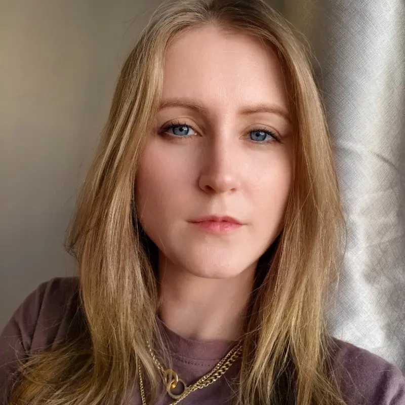 Анна Павлюк