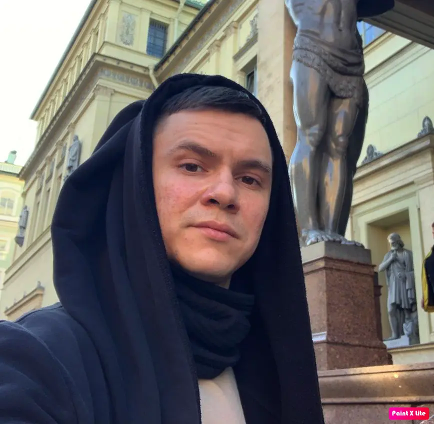 Александр Сафронов