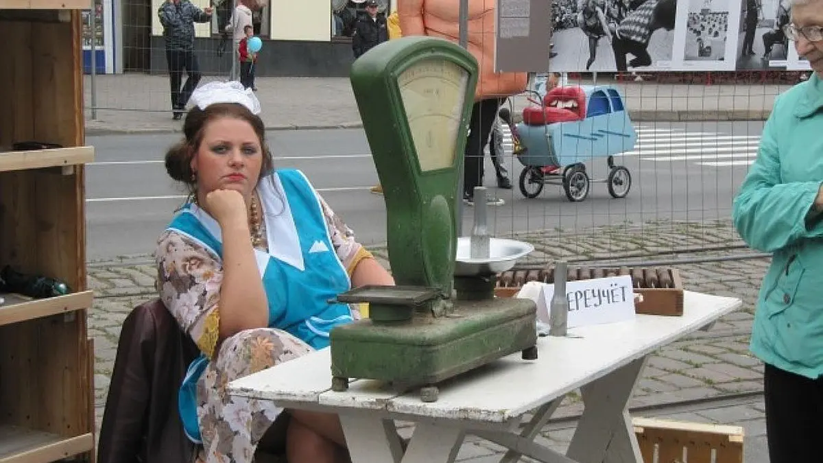 📉 Маркетинг в низкий сезон (не время спать)
Каждый раз, когда у моих клиентов начинается «мёртвый сезон», я слышу в голосе легкую тревогу и панику
Сейчас расскажу, что на самом деле делать с маркетинг... | Сетка — социальная сеть от hh.ru