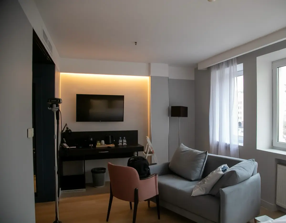 Ловите результаты нашего кропотливого труда в отеле Radisson! 🪷
Мы занимаемся преображением каждого номера отеля, работы ещё ведутся, но уже есть, что вам показать 📸
Почему выбирают Retzer?
•Опыт рабо... | Сетка — социальная сеть от hh.ru
