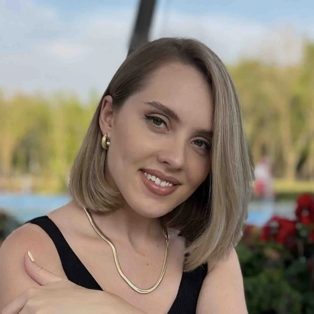 Юлия Елисеева