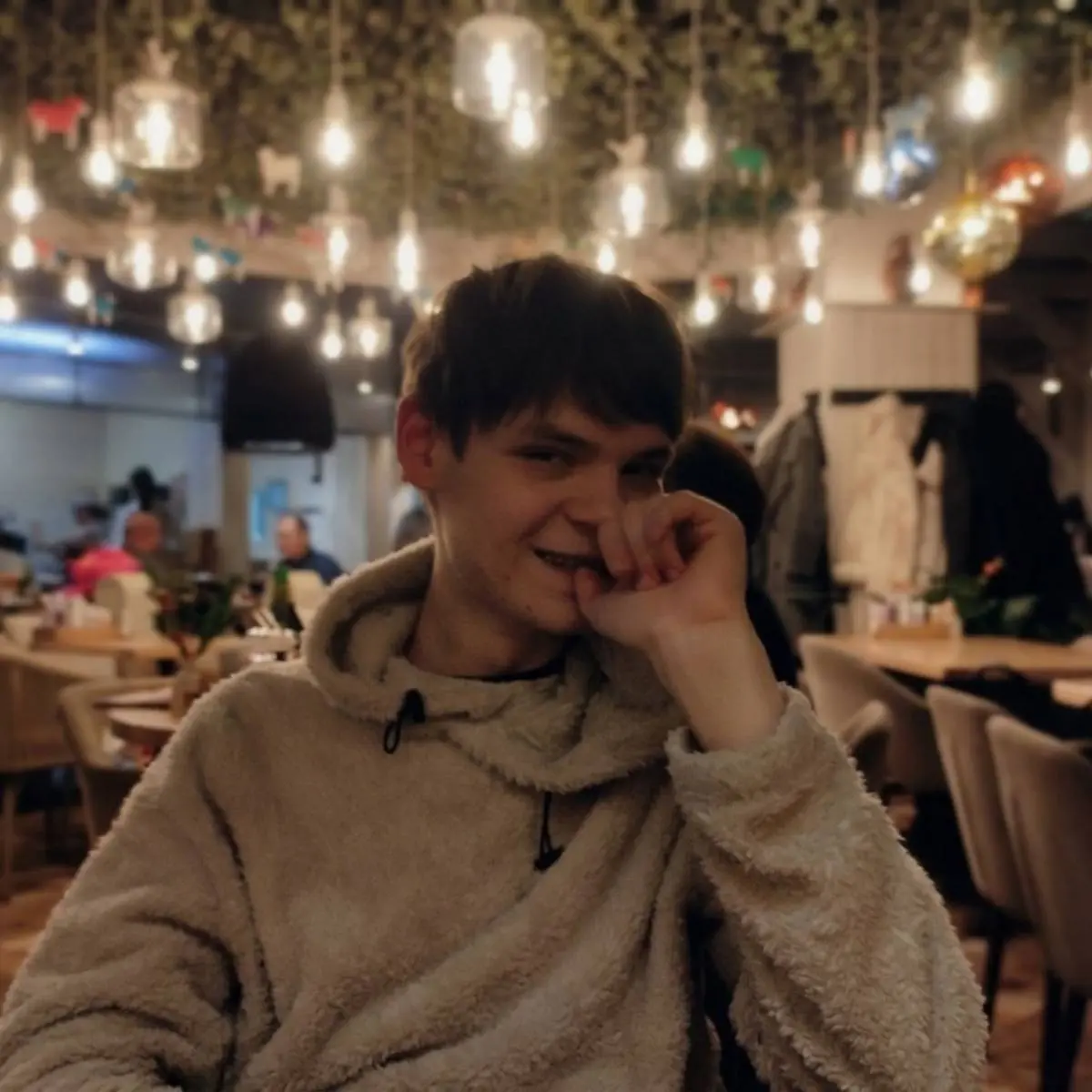 Юрий Тихонов