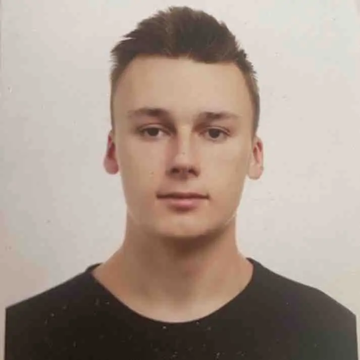Артём Арланцев
