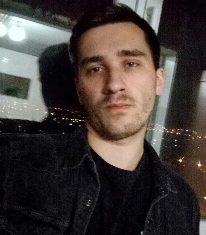 Ян Головченко