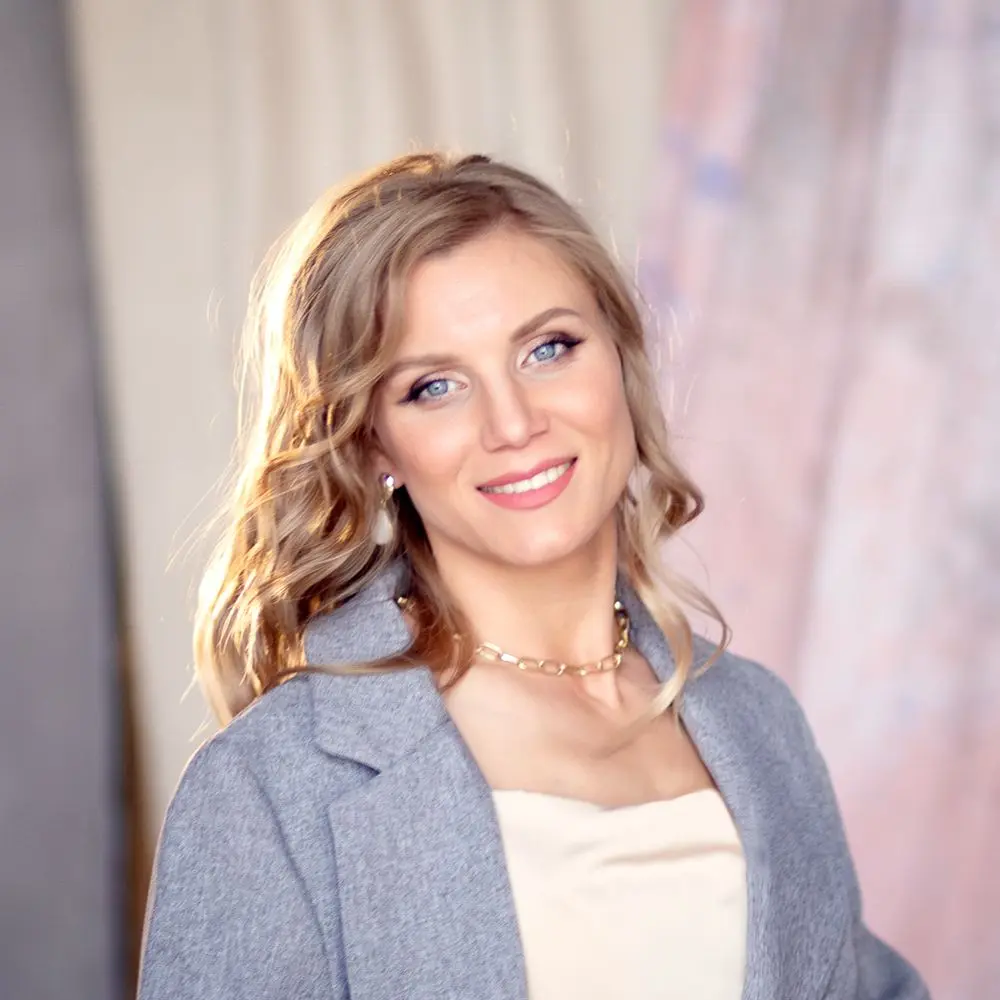 Екатерина Дозмолина