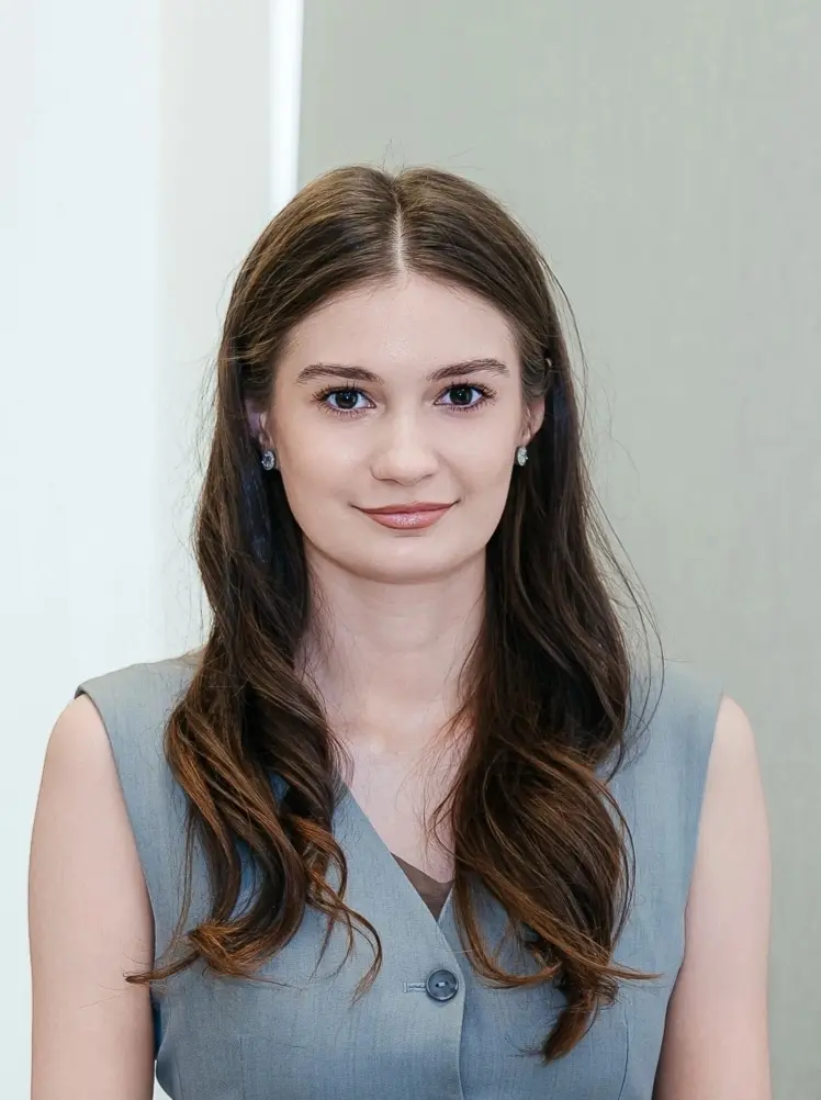 Анна Лауфер