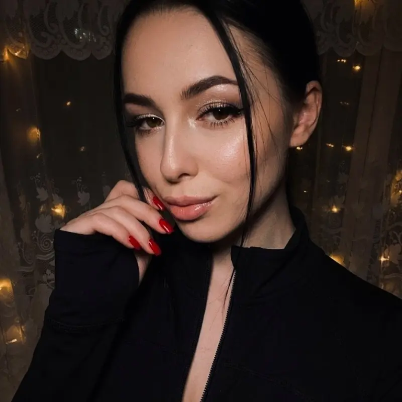 Вероника Созинова