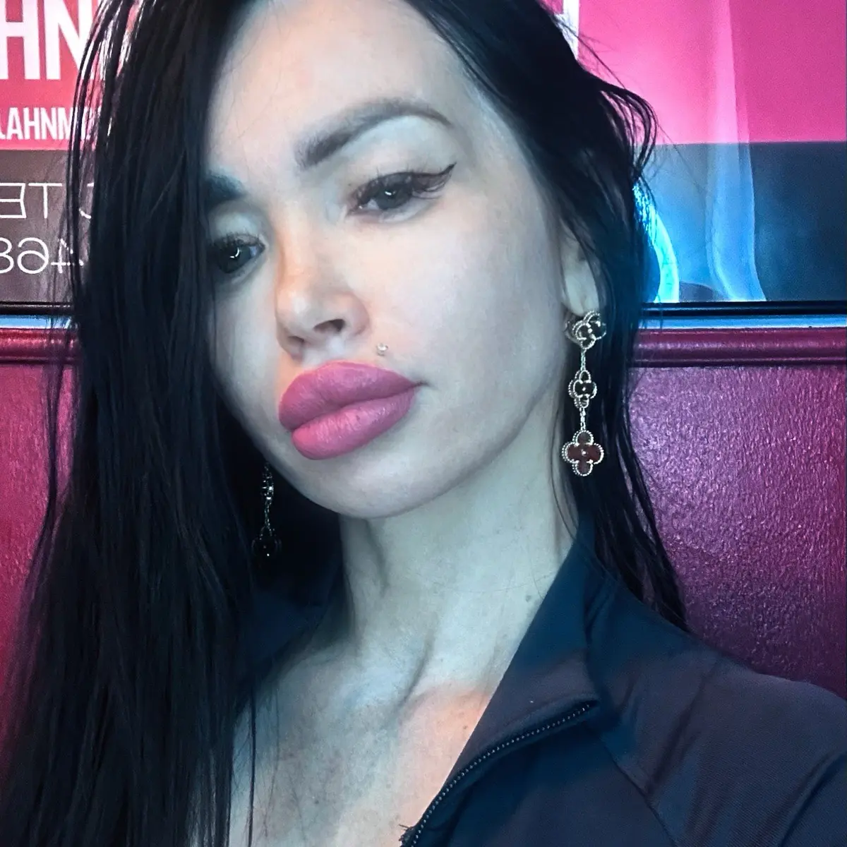 Оля New