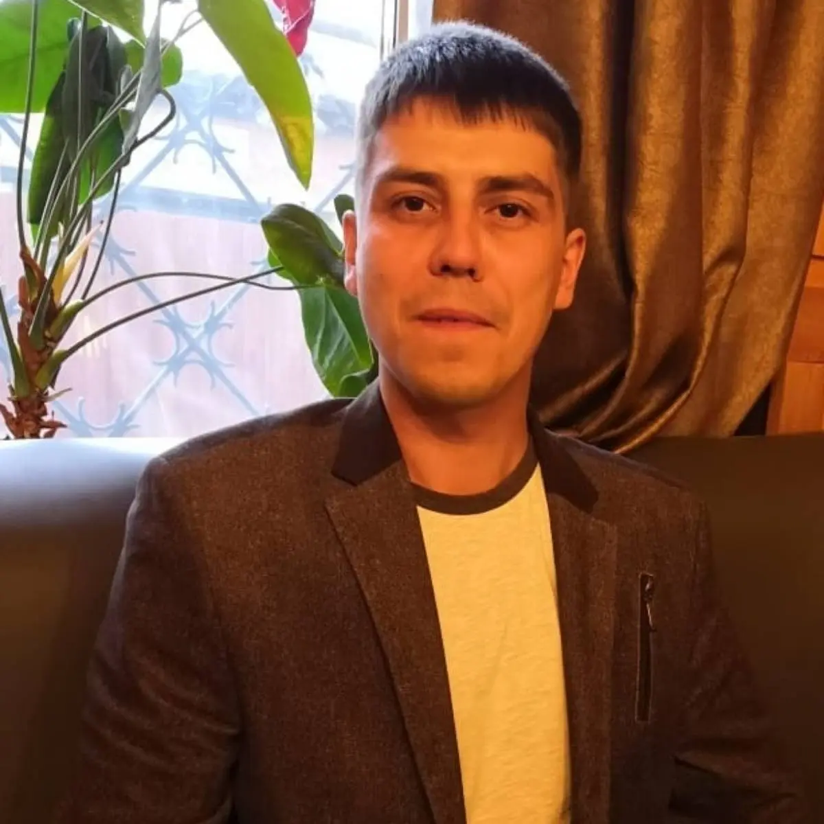 Антон Альбеков