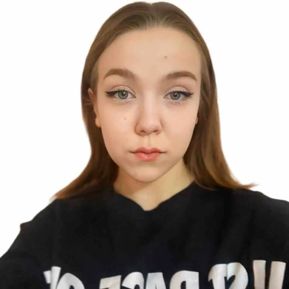 Соня Соколова