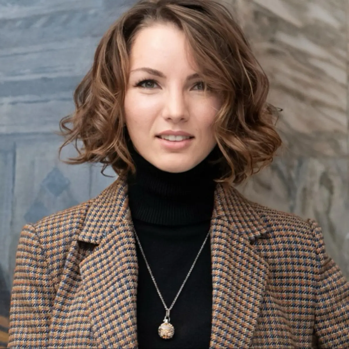 Алёна Любишина