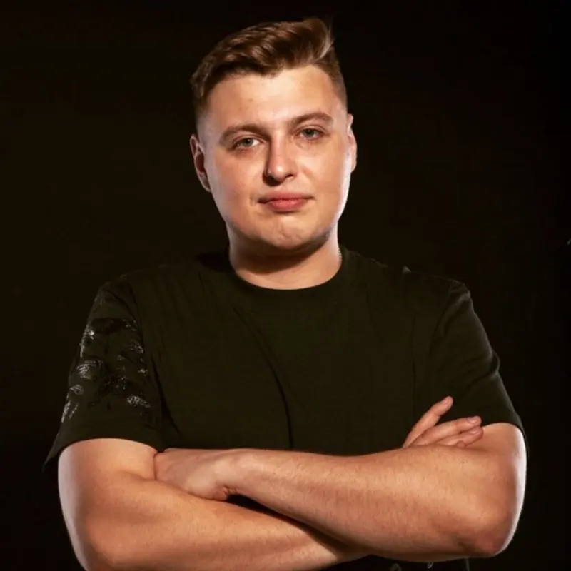 Кирилл Селезенев