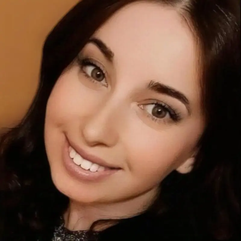 Юлия Новикова